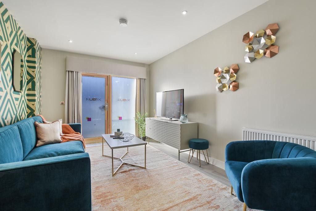 Property photo 2 of 7 Lounge