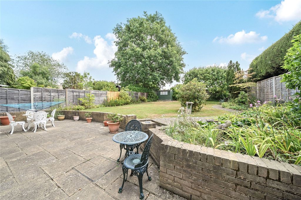 Property photo 3 of 19 Picture No. 17