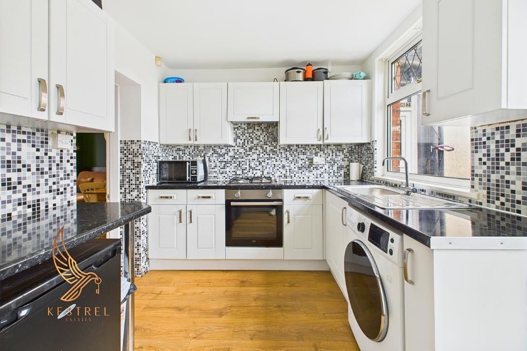 Property photo 2 of 29 19.Png