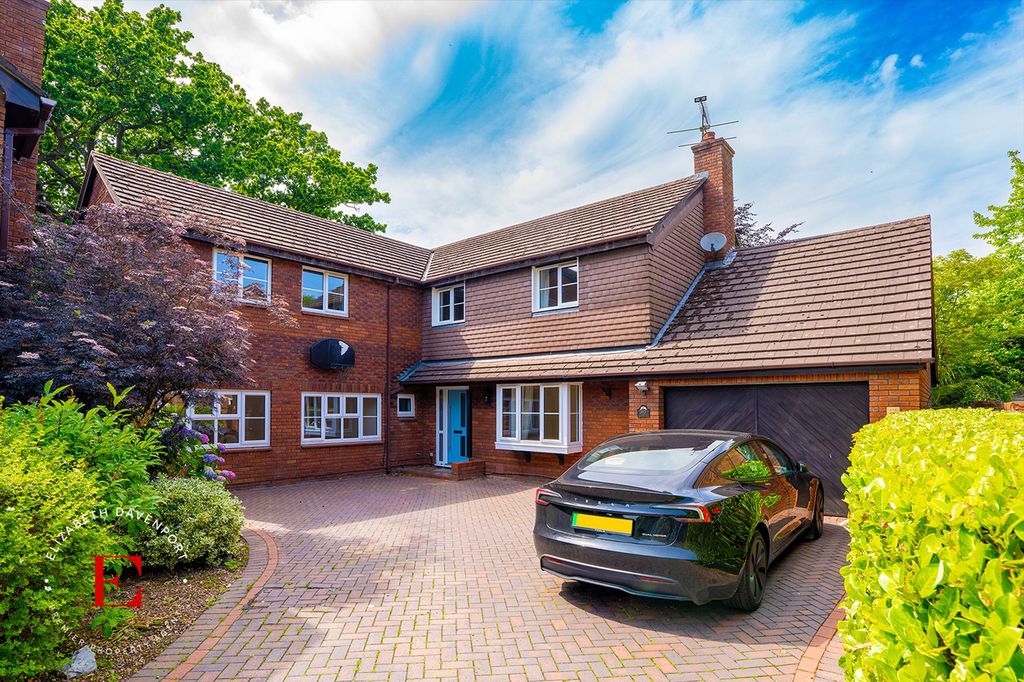 Property photo 1 of 24