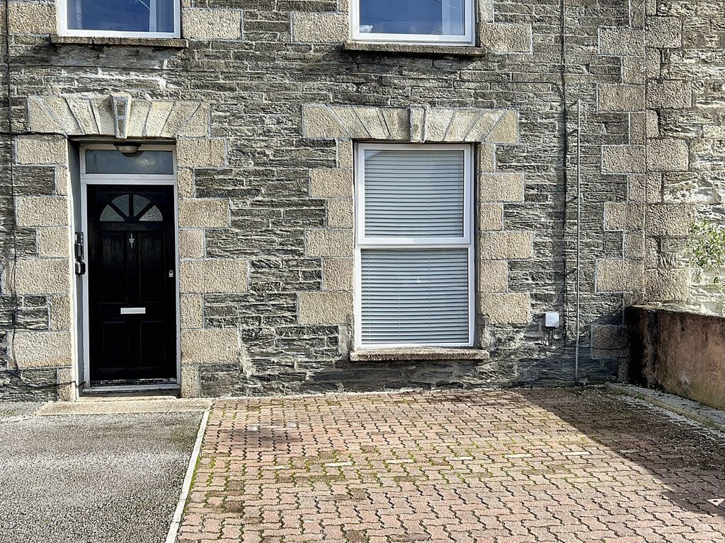Property photo 2 of 7 Parking Space