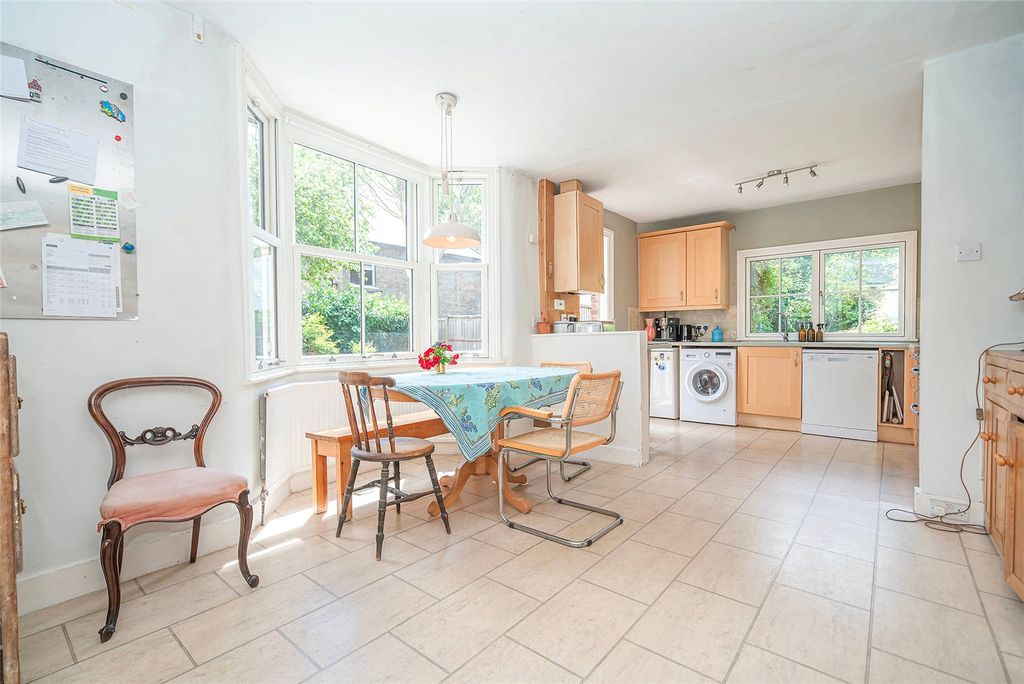 Property photo 3 of 47 Kitchen A