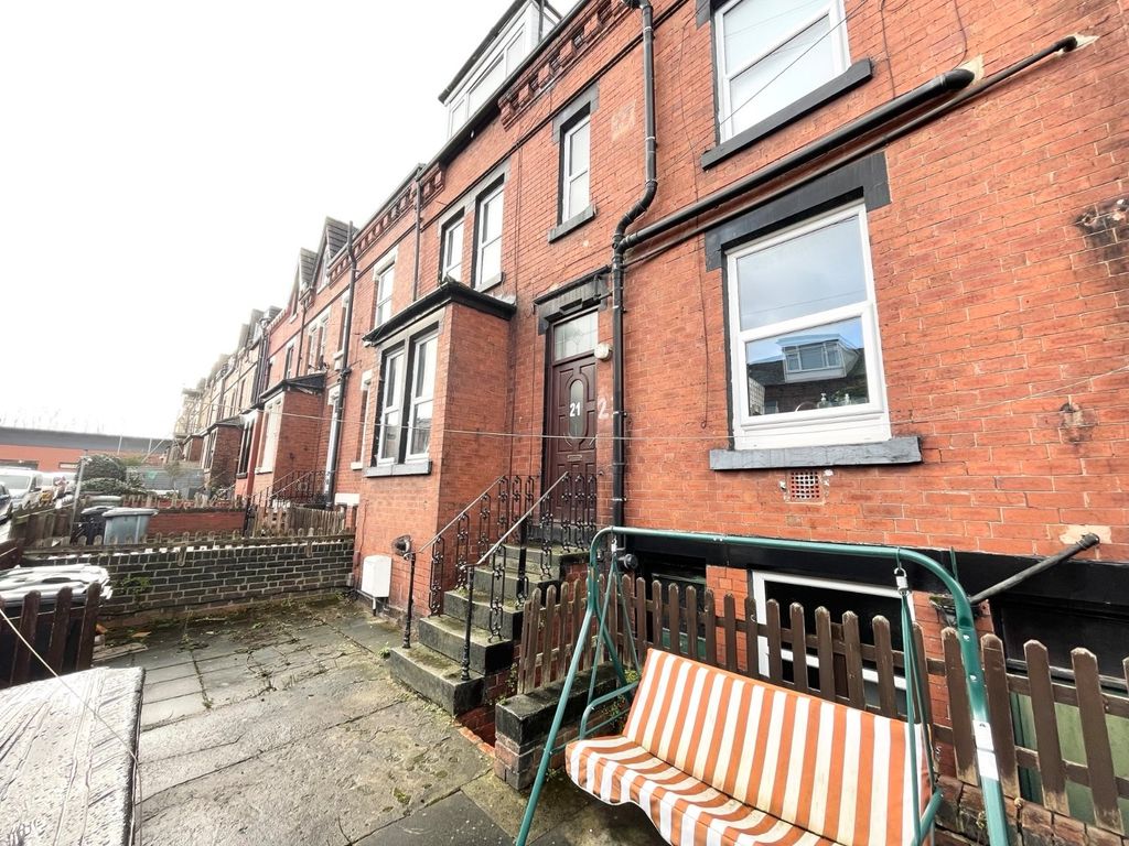 Property photo 3 of 10 Picture No. 20