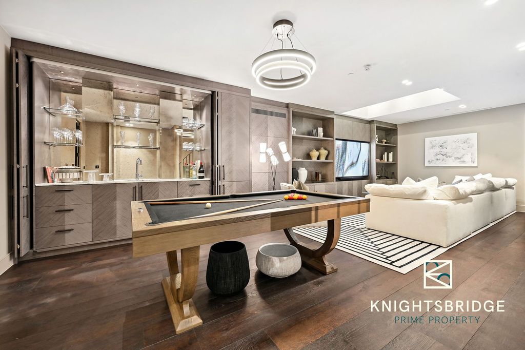 Additional image 15 of 6 bed property to rentChester Square, London SW1W
