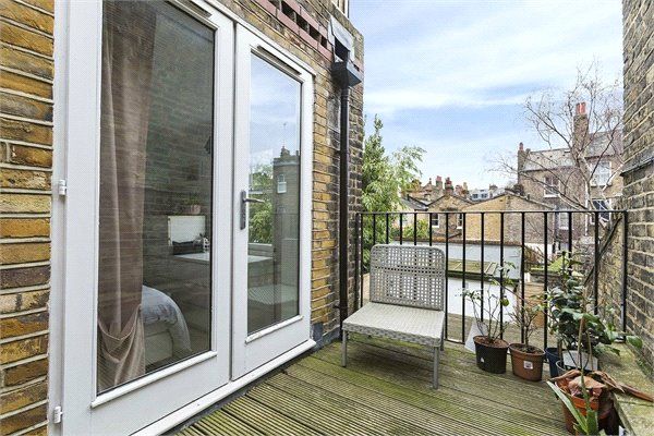 Property photo 2 of 8