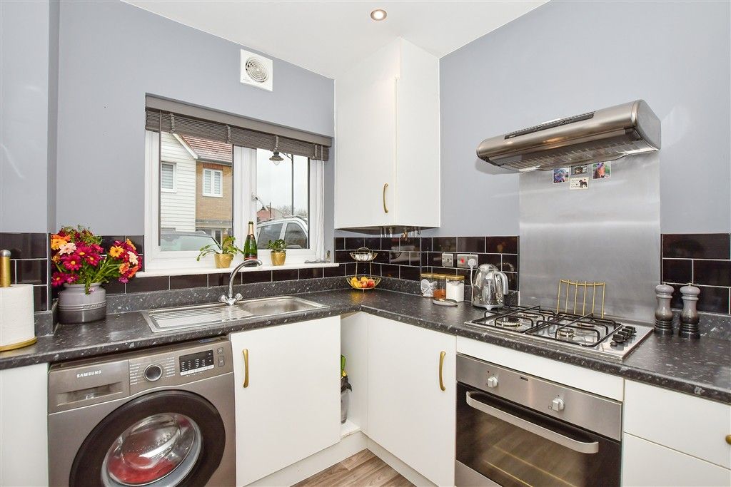 Property photo 3 of 13 Kitchen