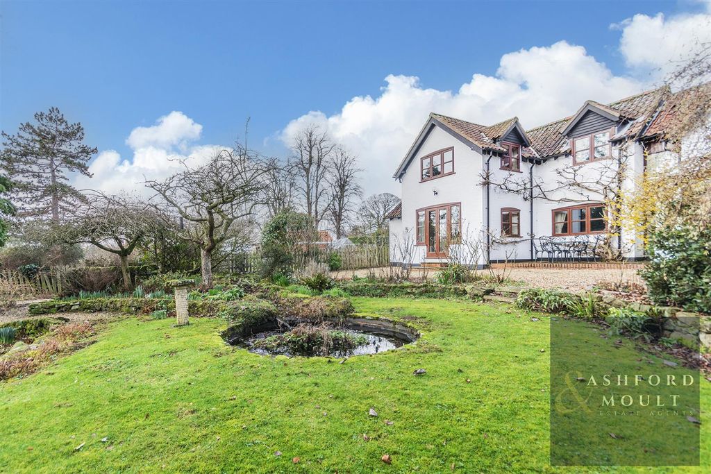 Property photo 2 of 66 Ashford-53.Jpg