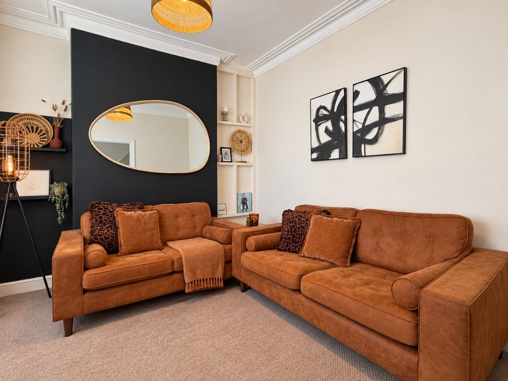 Property photo 2 of 20 5552291