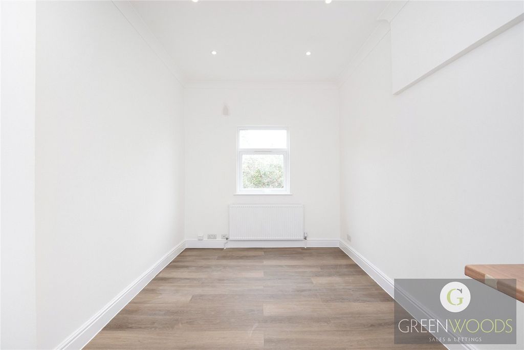 Property photo 1 of 13 Picture No. 02