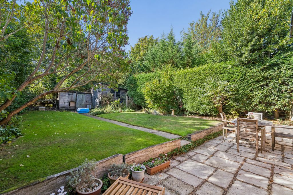 Property photo 3 of 13