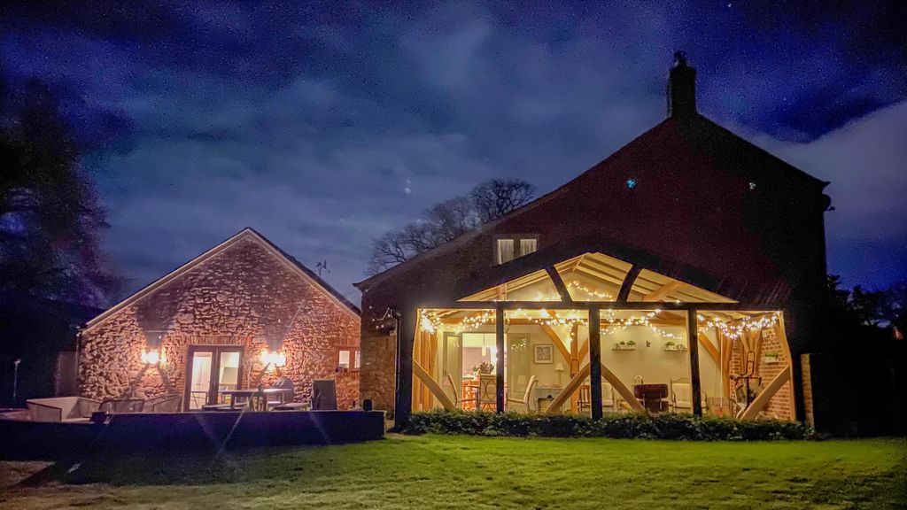 Property photo 3 of 39 Image