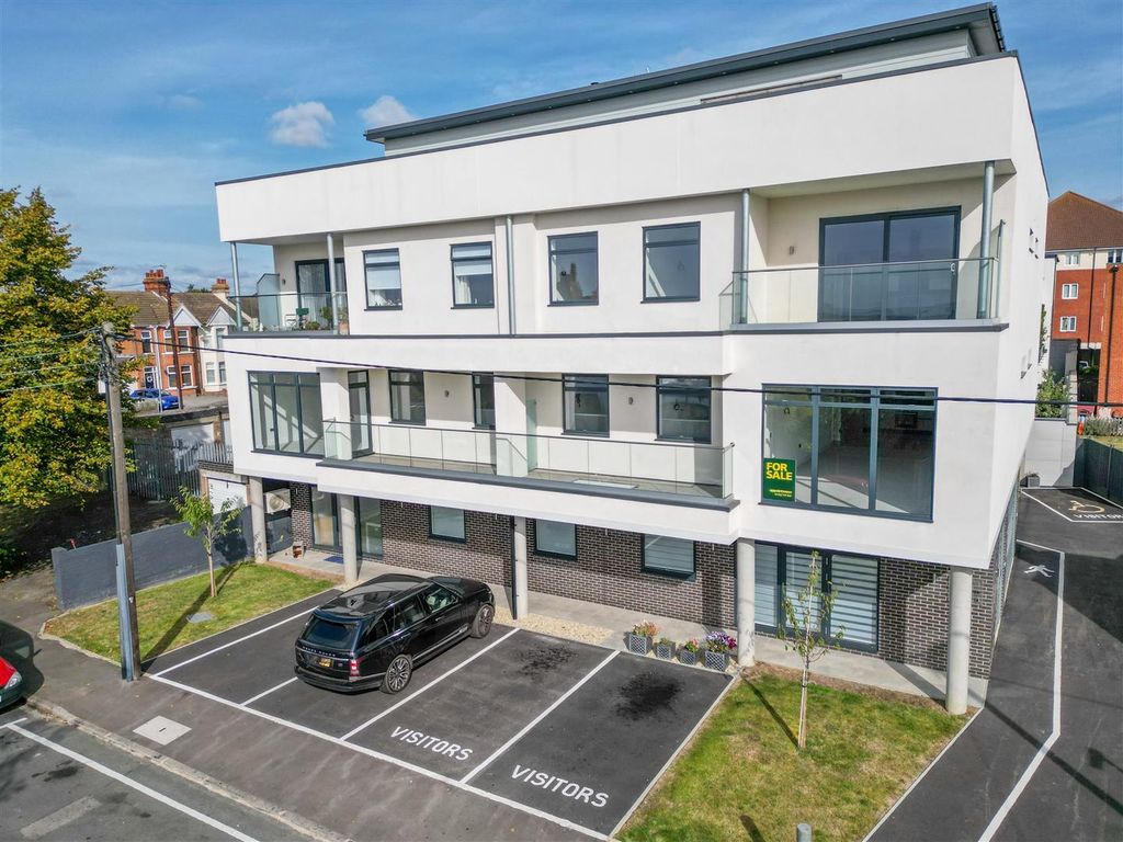 Property photo 1 of 12 Front.Jpg