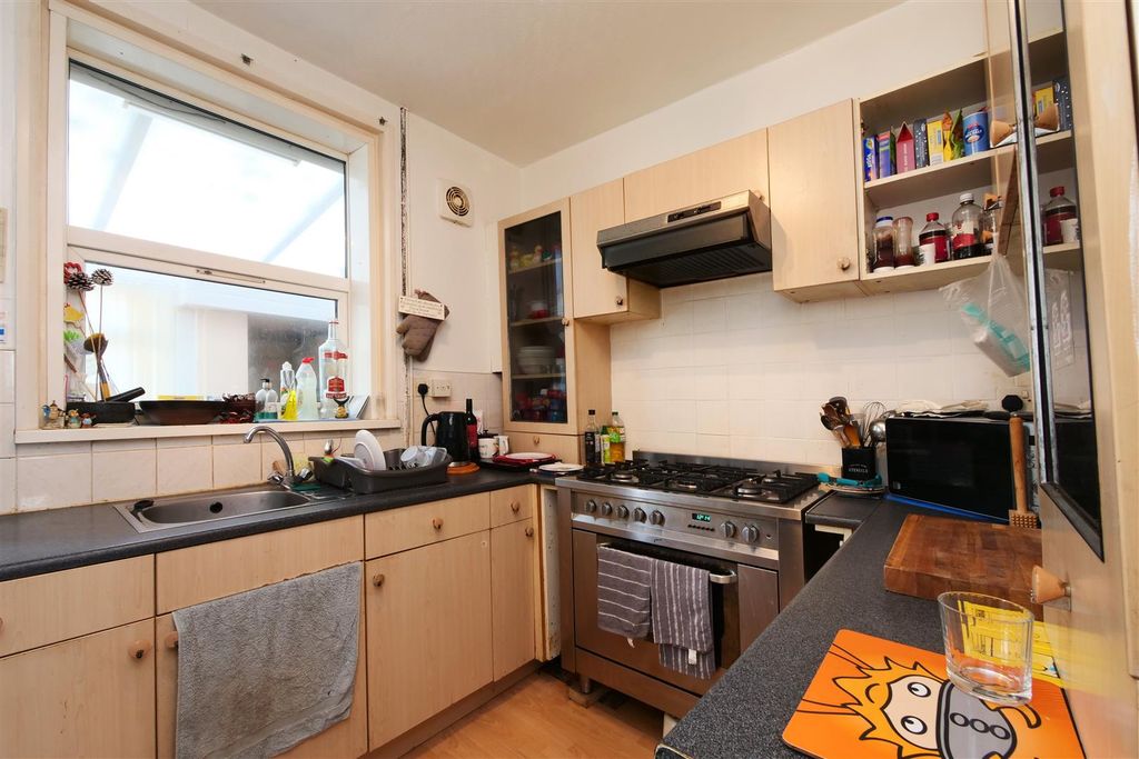 Property photo 2 of 12 Pnmb1147.Jpg