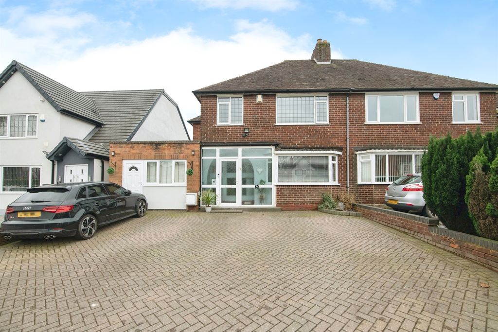 Property photo 1 of 21