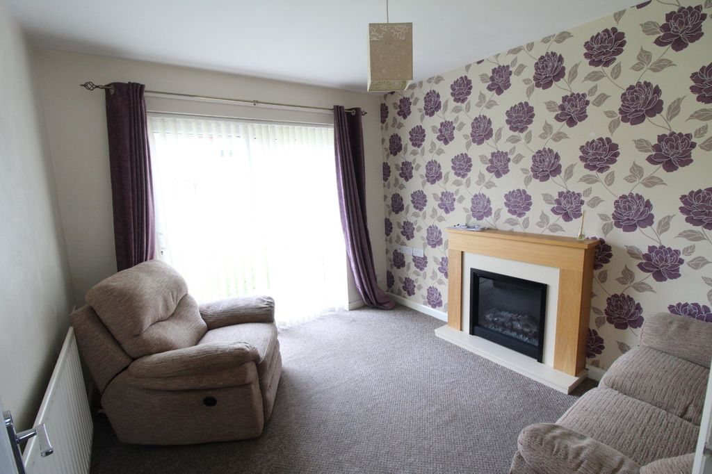 Property photo 2 of 6 Picture No. 04