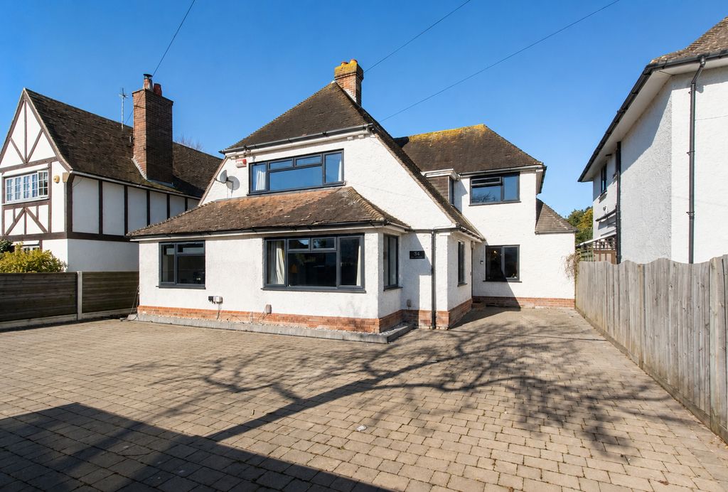 Property photo 1 of 19 Picture No. 34