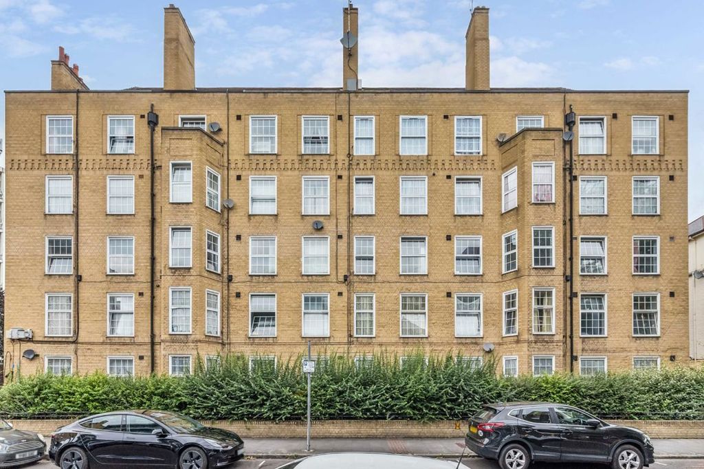 Property photo 1 of 5