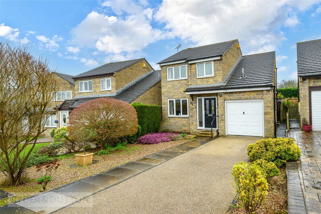 Property photo 1 of 23 Front