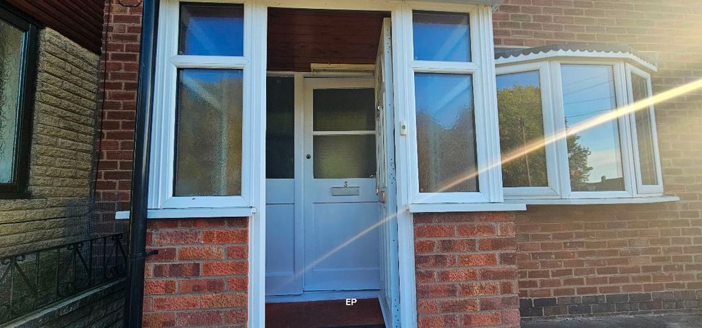 Property photo 3 of 24