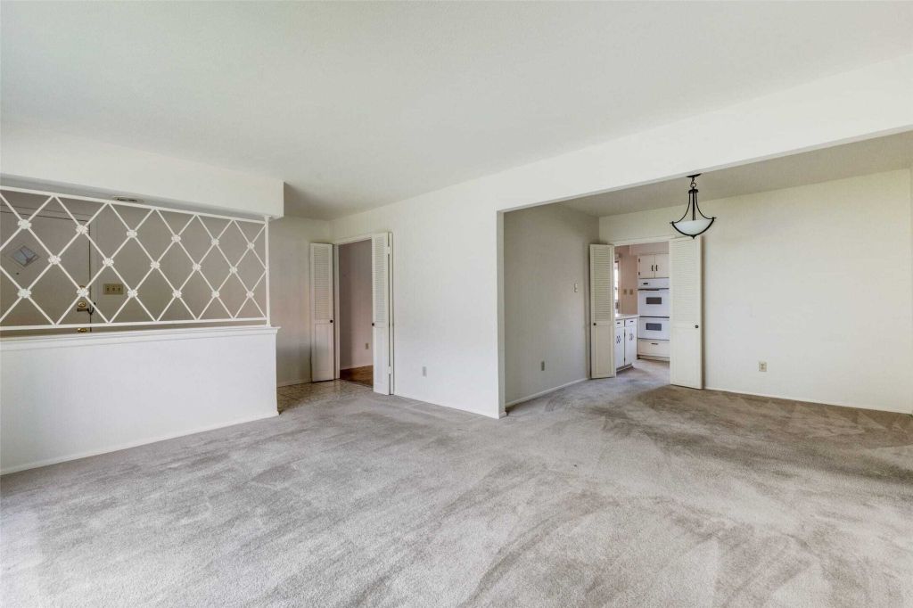 Property photo 2 of 13 <Alttext/>