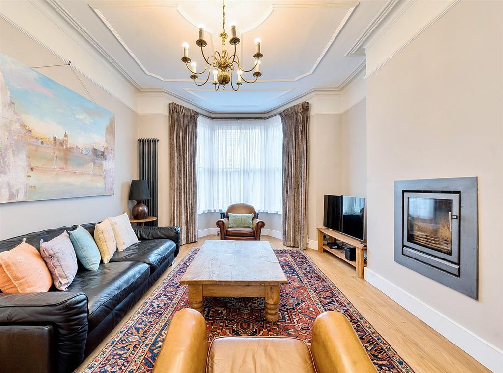 Property photo 2 of 21 19520266 (18).Jpg