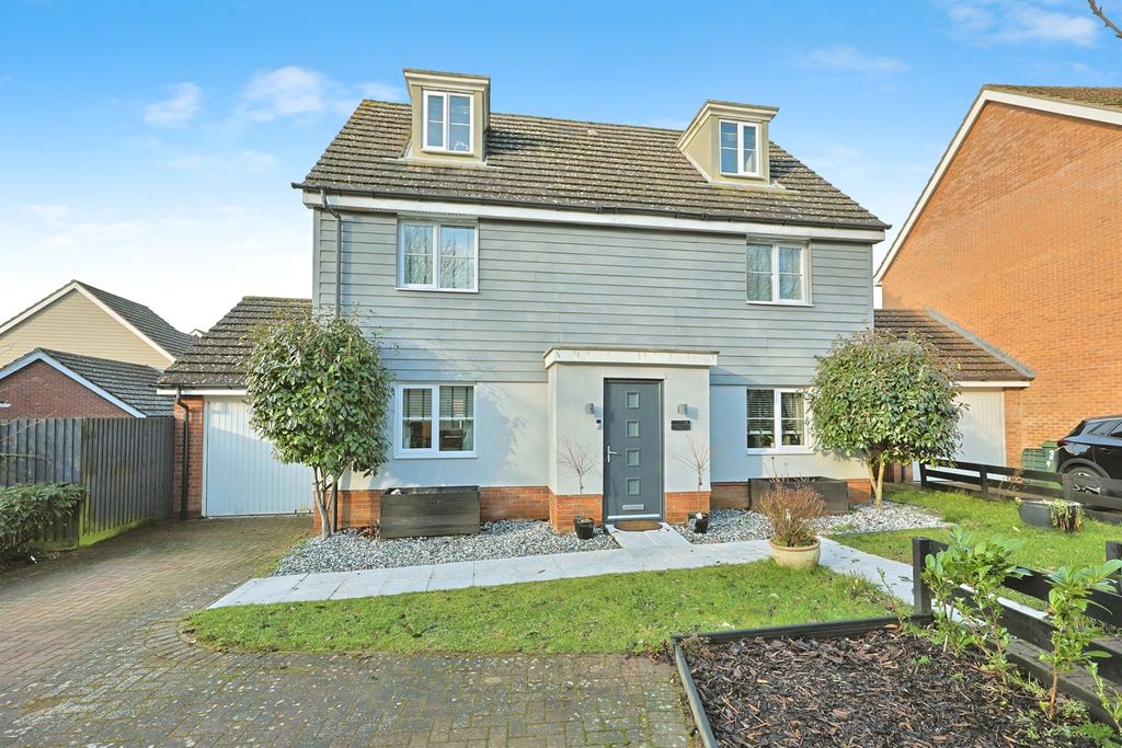 Property photo 1 of 19