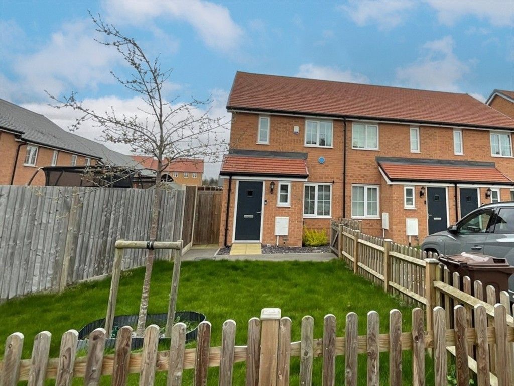 Property photo 1 of 7 Front