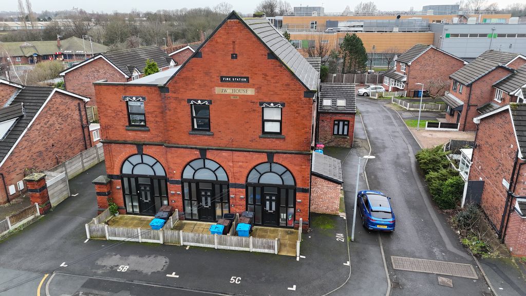 Property photo 1 of 11 Dji_20260115142539_0021_D