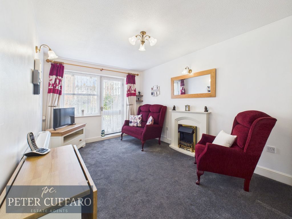 Property photo 2 of 15
