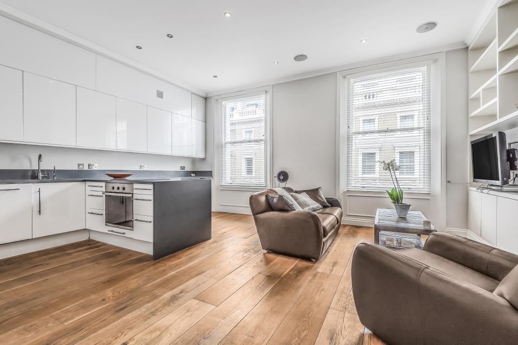 Property photo 1 of 9 Reception Room/Kitchen