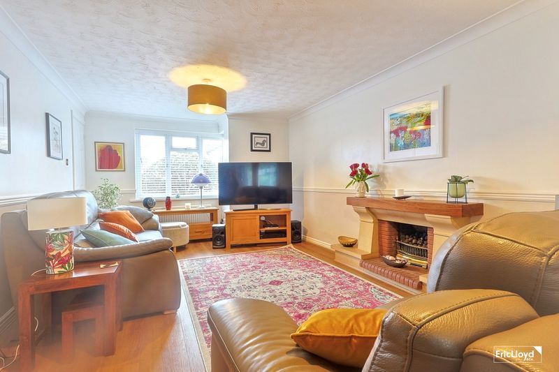 Property photo 3 of 20 Photo 22