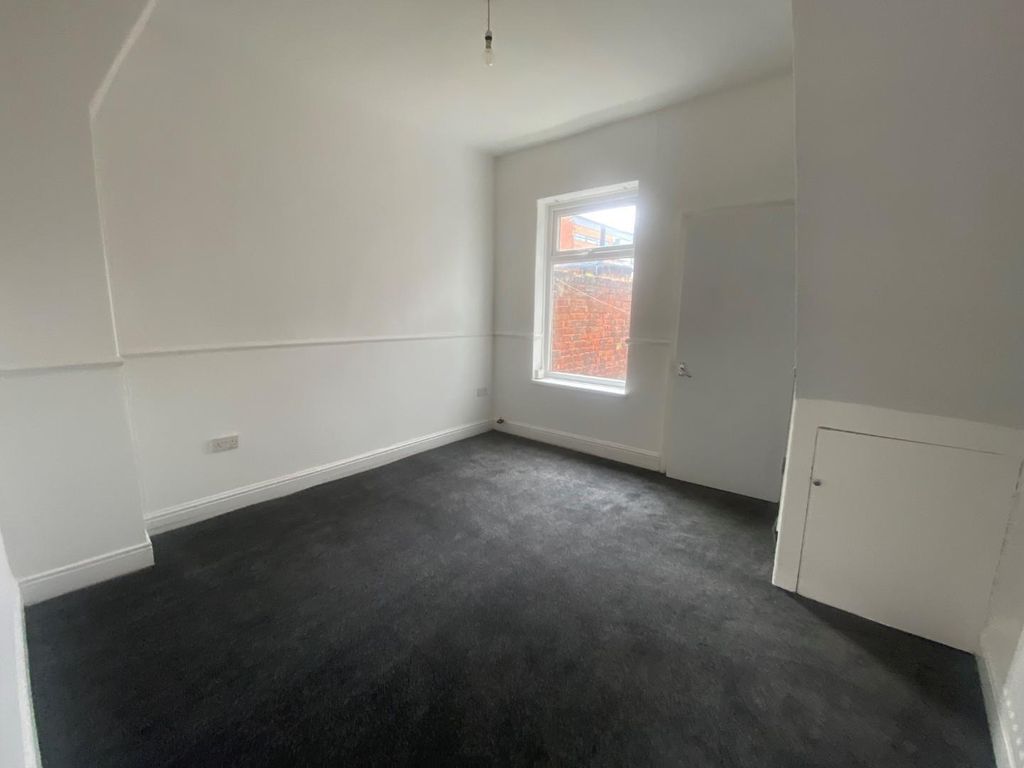 Property photo 3 of 5 5.Jpg