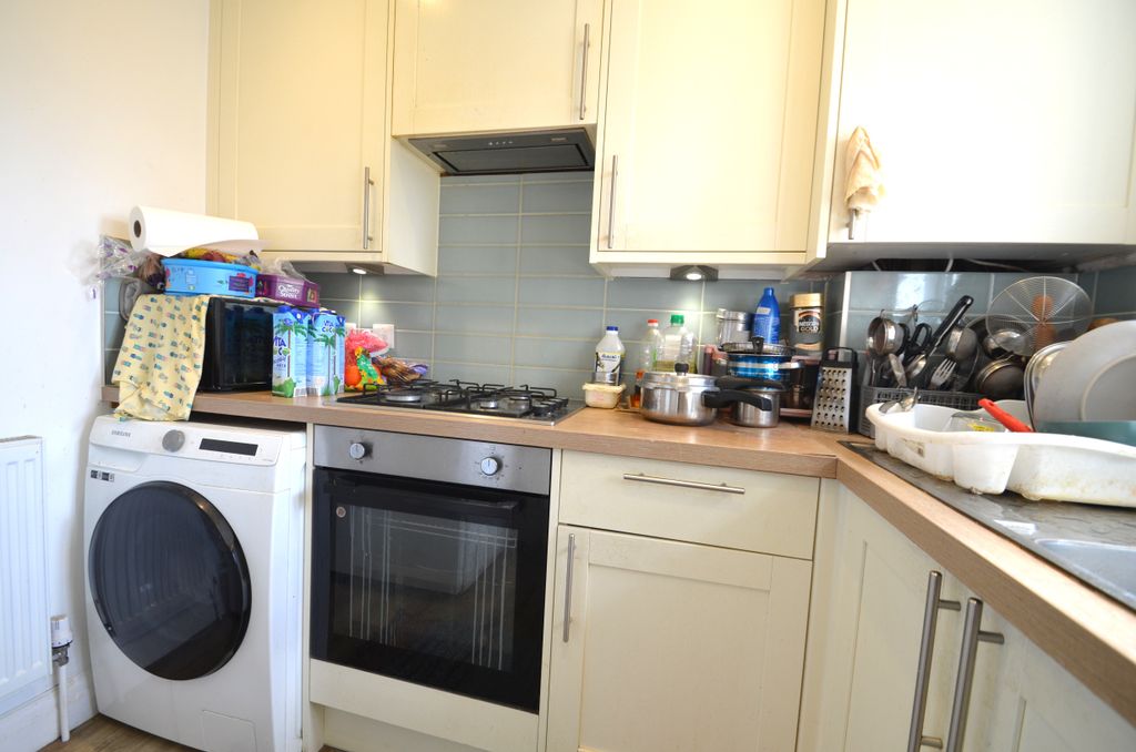 Property photo 3 of 5 21B The Causeway Kitchen