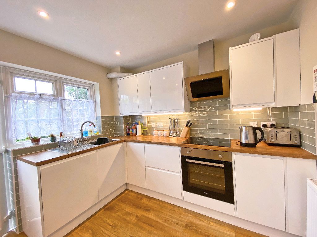 Property photo 2 of 13 2
