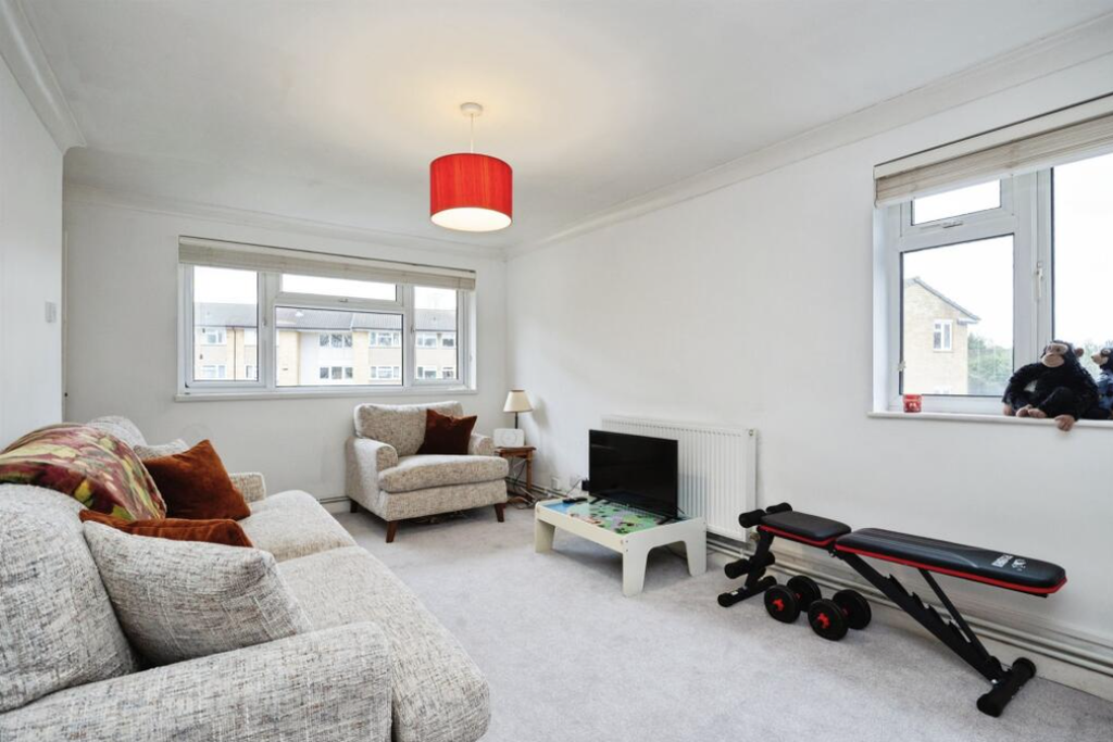 Property photo 2 of 7