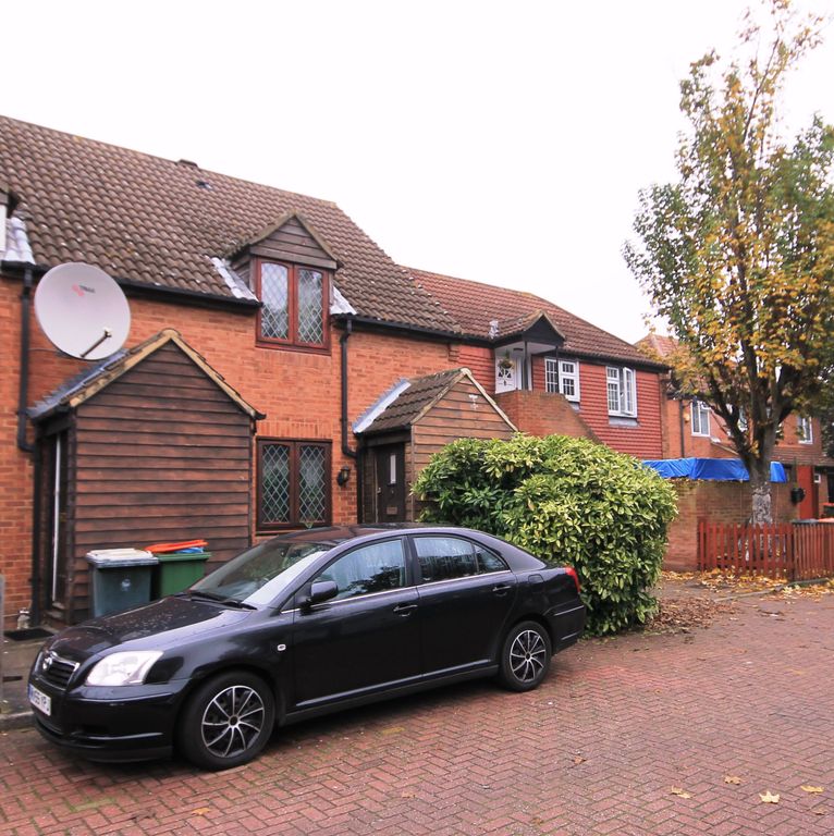 Property photo 1 of 1