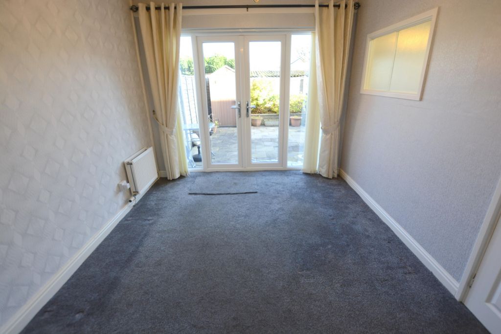 Property photo 3 of 19 Photo 27