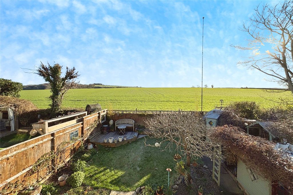 Property photo 2 of 34 Picture No. 41