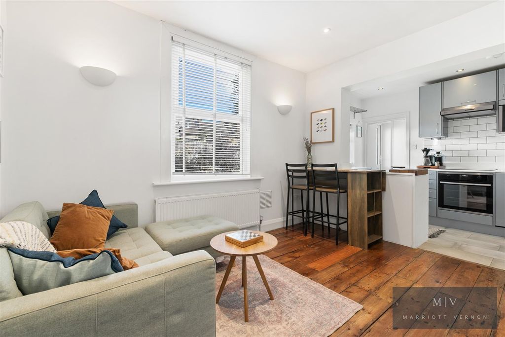 Property photo 2 of 17 Birchanger Road 79A MV-1.Jpg