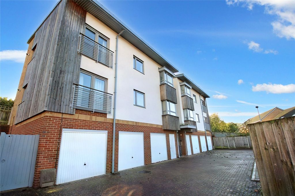 Property photo 2 of 11 Picture No. 11