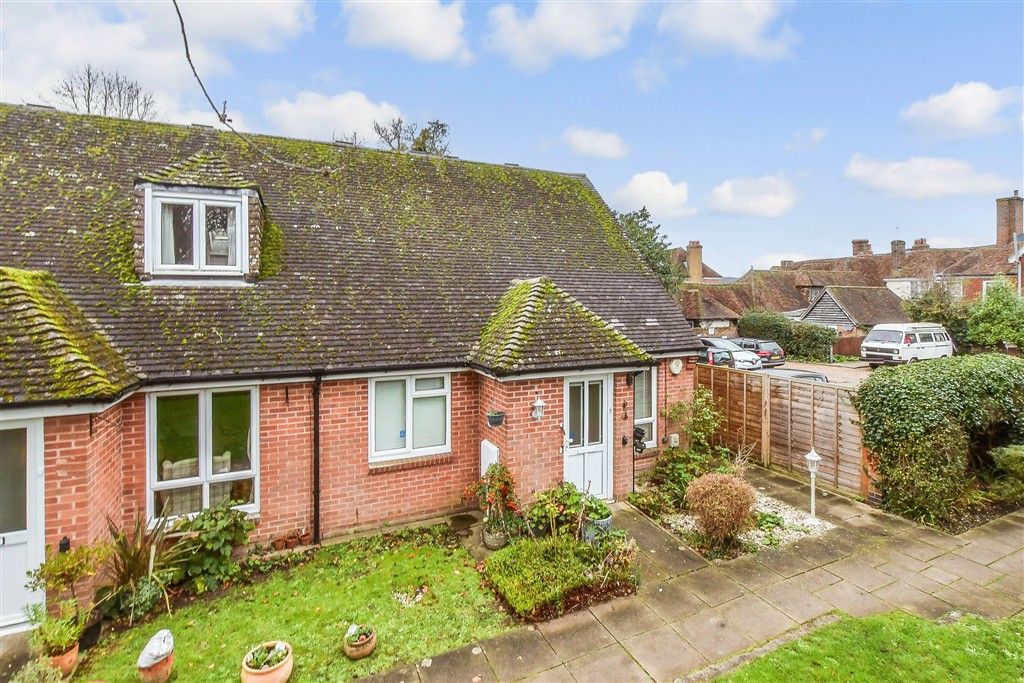 Property photo 2 of 15 Front (Web).