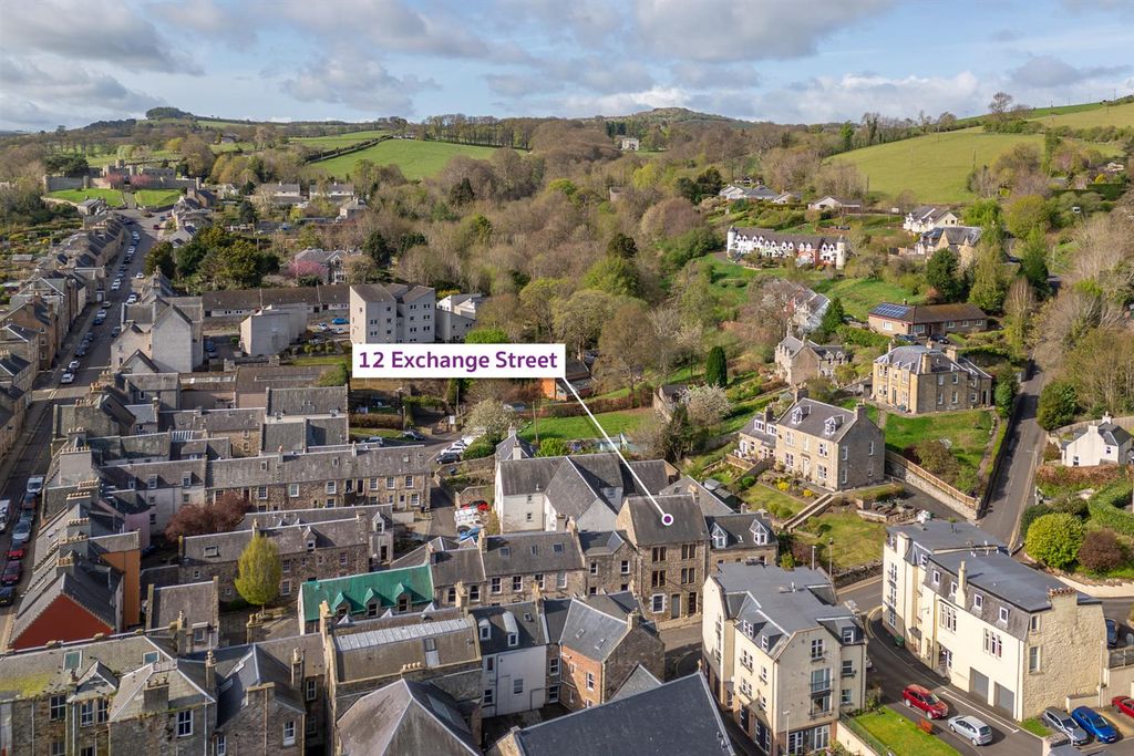 Property photo 3 of 18 12 Exchange Street Jedburgh-01.Jpg