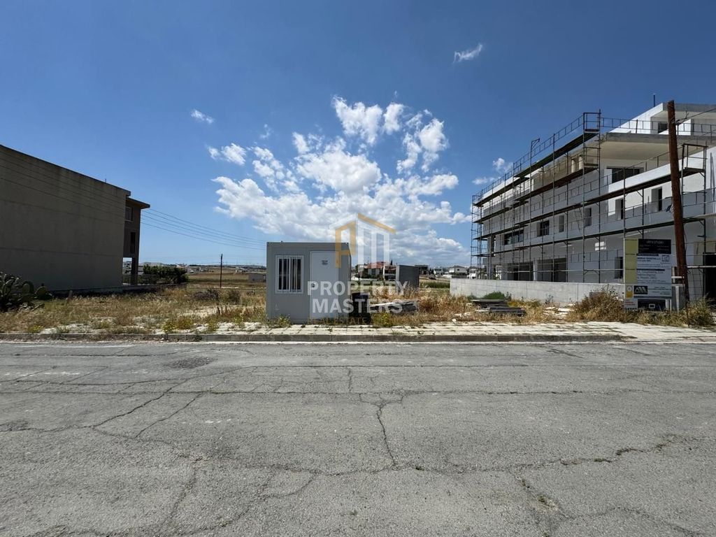 Property photo 1 of 3