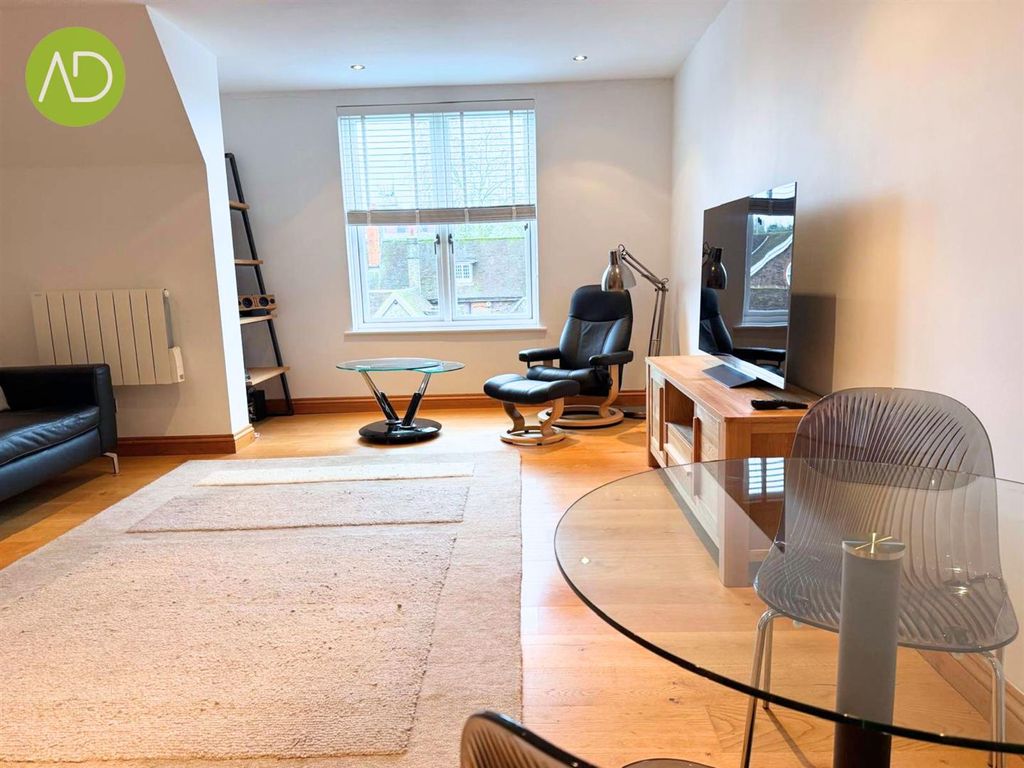 Property photo 3 of 13 7.Jpg