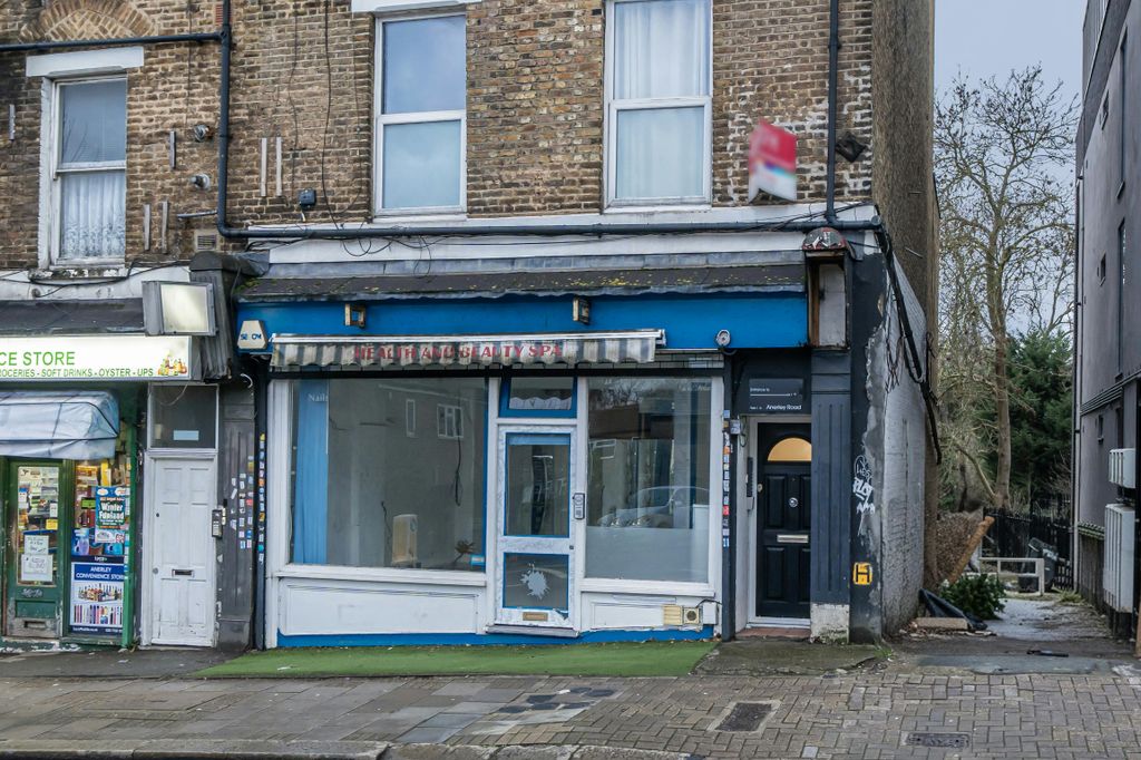 Property photo 2 of 19 1388165-16-6961181643031.Jpg