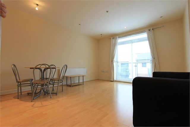 Property photo 3 of 6