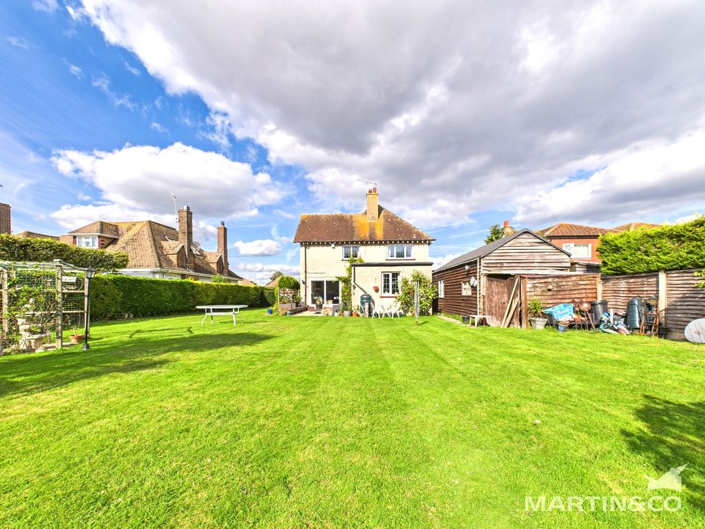 Property photo 1 of 28