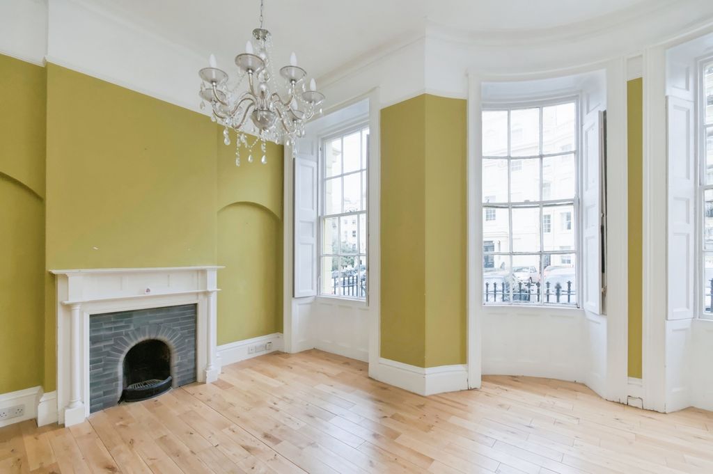 Property photo 2 of 9 Pbox-Img.Jpg