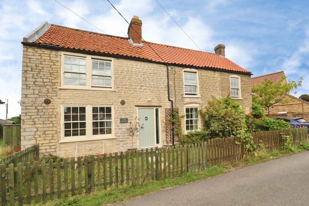 Property photo 1 of 38