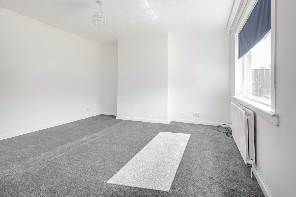 Property photo 3 of 26